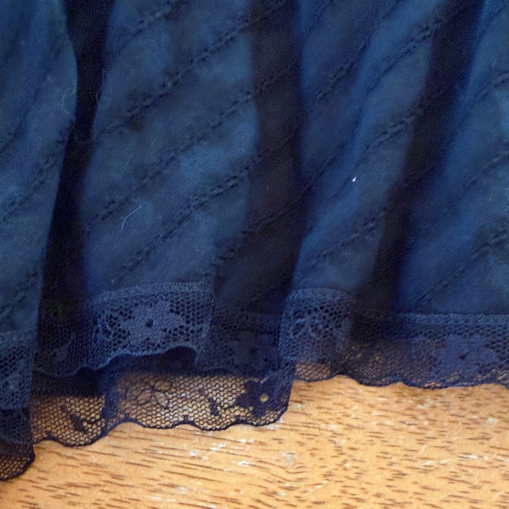 GAP Black Skirt - Picture 6 of 7
